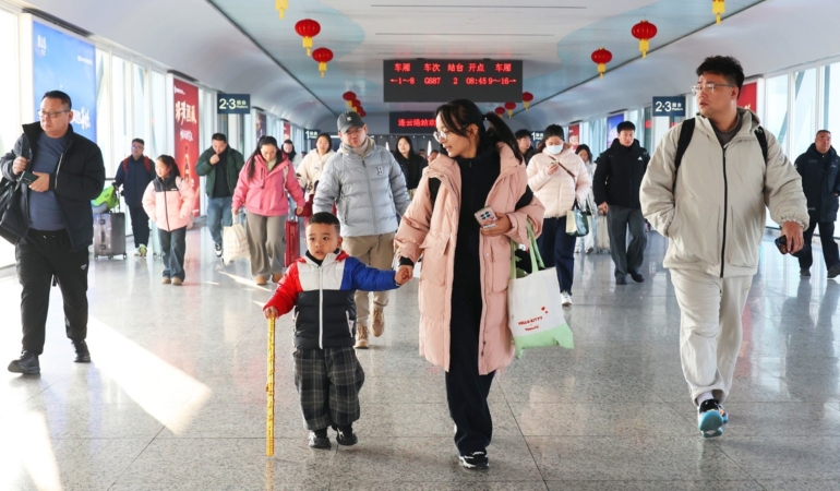 Çin’de Bahar Festivali Göçü Başladı: 9,5 Milyar Seyahat Bekleniyor