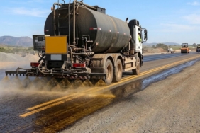 Brezilya'da Mısır Yağı Katkılı 95 Bin Ton Yenilenebilir Asfalt Yollara Serildi