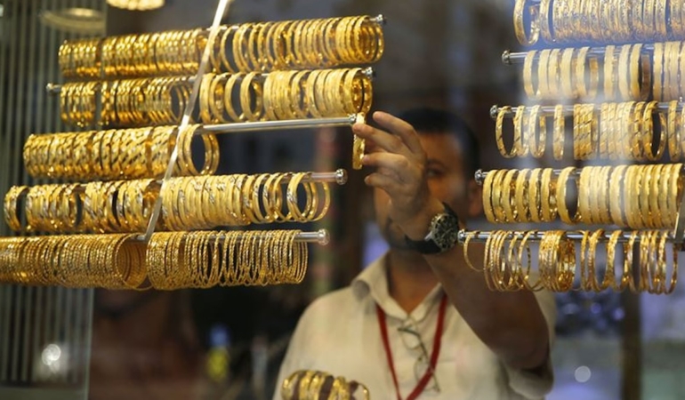 Kuyumcukent Esnafını 64 Kilogram Altın Dolandıran Şebekeye Üç İlde Eş Zamanlı Baskın