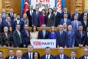 Anayasa Mahkemesine Savunma Veren YENİ Parti Olası İsim Değişikliğine Karşı Alternatiflerini Belirledi