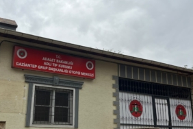 Gaziantep Şahinbey'de Otomobilinde Silahlı Saldırıya Uğrayan Kenan Abuzer Tilki Yaşamını Yitirdi