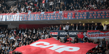 Antalya Muratpaşa Belediye Başkanı Ümit Uysal CHP Genel Başkanlığı İçin Adaylığını Açıkladı